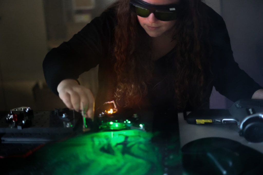 <strong>A STIMULATING</strong> WORK ENVIRONMENT