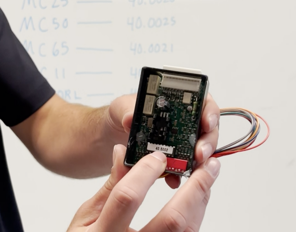 Identify MC Module Thumb Short