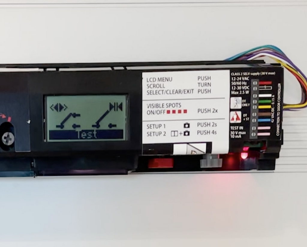 RED LED IXIO ULTIMO SHORT THUMB