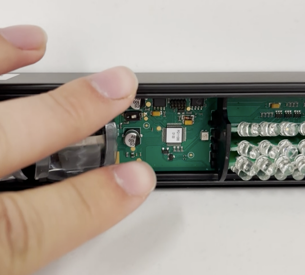 BODYGUARD DIP short thumb